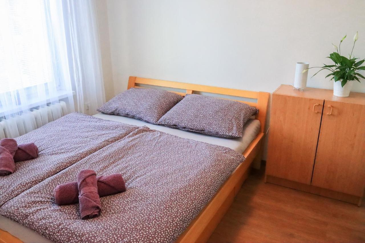 Pohodlny Apartman S Ptaci Zahradou Uherské Hradiště Εξωτερικό φωτογραφία